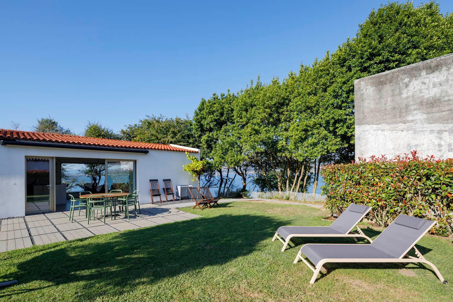 A Factoria Beach House By Prishomes Hio Exterior foto